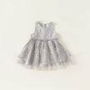Dress for little girls in two different colors