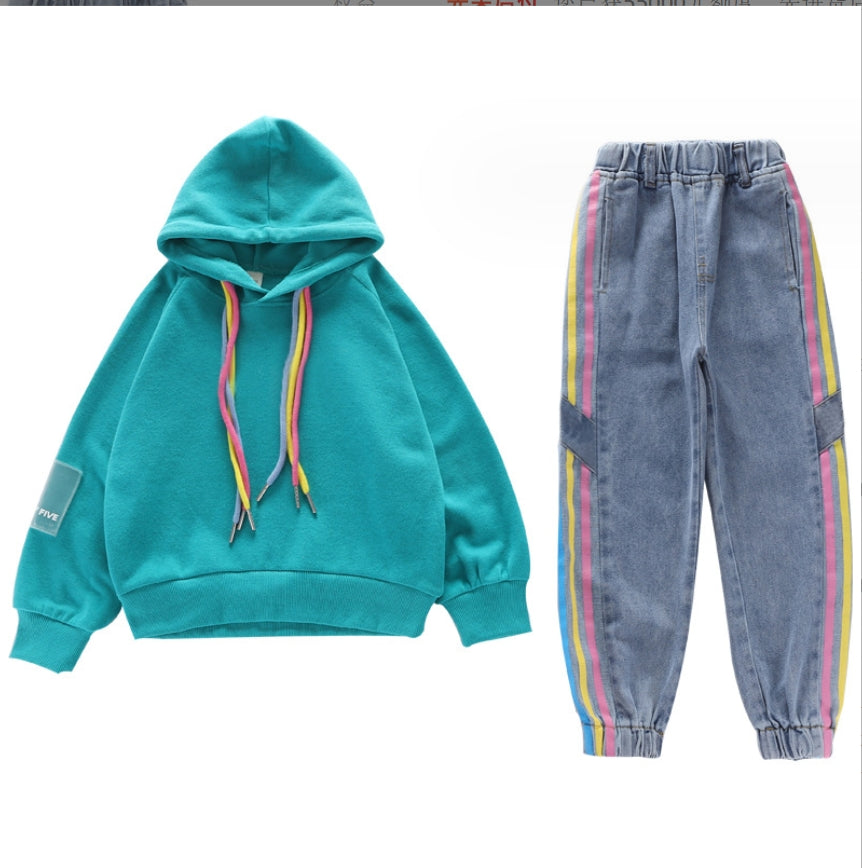 Two-piece set for girls, casual solid color long-sleeved hoodie with colored threads and light-colored denim jogger pants with colored side stripes