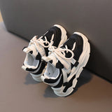 Boys' casual sports shoes with interlocking patterns with front lace-up and hook-and-loop closure