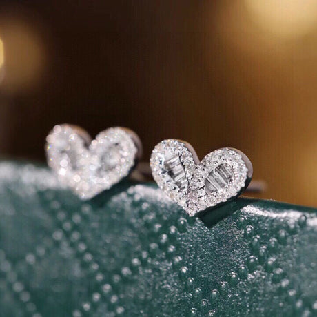 Heart-shaped earrings studded with stainless steel zircon