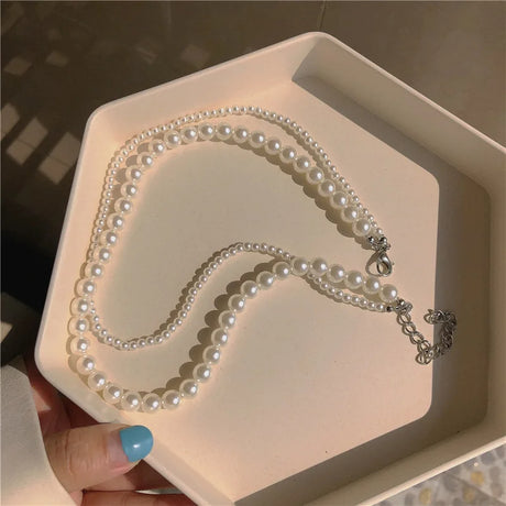 Beautiful and distinctive double pearl necklace