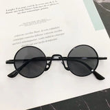 Elegant round sunglasses in multiple colors and metal frame