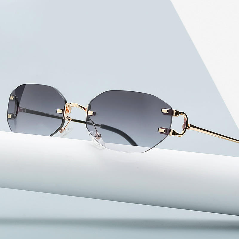 Frameless sunglasses in a modern and contemporary style