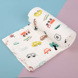 One piece baby quilt for newborns, with six layers of pure organic cotton, white color and random patterns.