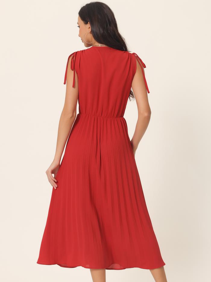 Elegant solid color pleated dress, sleeveless, with shoulder straps and a V-neck